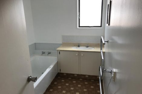 Photo of property in 111a Wellington Street, Pukekohe, 2120