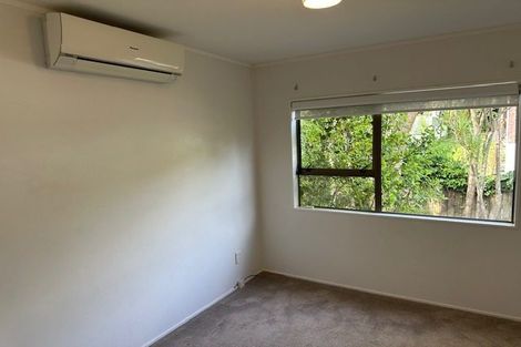 Photo of property in 1/10 Newstead Avenue, Browns Bay, Auckland, 0632