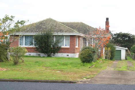 Photo of property in 27 Landon Avenue, Mangere East, Auckland, 2024