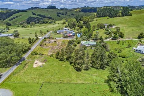 Photo of property in 8 Wood Street, Waiotira, 0193