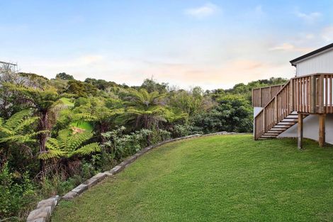 Photo of property in 28a Oliver Twist Avenue, Mellons Bay, Auckland, 2014