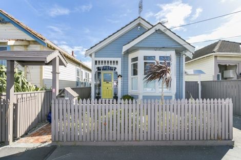 Photo of property in 50 Bridge Street, Rongotai, Wellington, 6022
