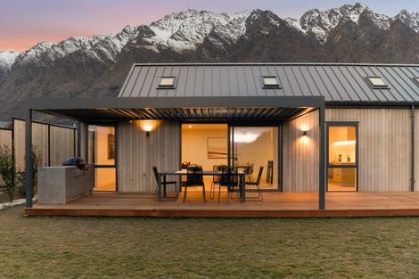 Photo of property in 101 Spur Ridge Rise, Jacks Point, 9371