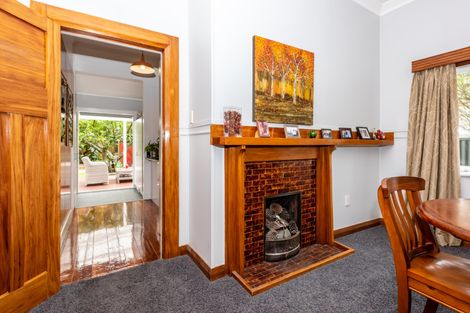 Photo of property in 33 Cobden Street, Gisborne, 4010