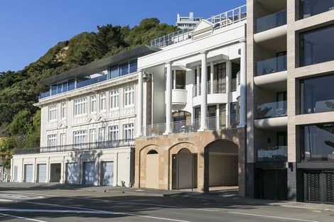 Photo of property in Trieste, 9/346 Oriental Parade, Oriental Bay, Wellington, 6011
