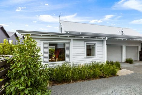 Photo of property in 6a Kuku Avenue, Red Beach, 0932