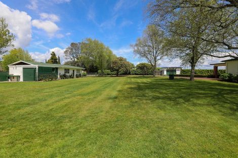 Photo of property in 40 Takinga Street, Mourea, Rotorua, 3074