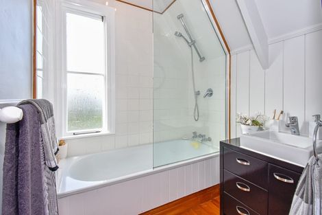 Photo of property in 84 Wattle Farm Road, Wattle Downs, Auckland, 2103