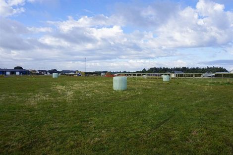 Photo of property in 20 Sunrise Drive, Seaward Bush, Invercargill, 9812