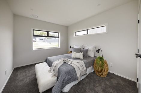 Photo of property in 20 Coutts Way, Fitzherbert, Palmerston North, 4410
