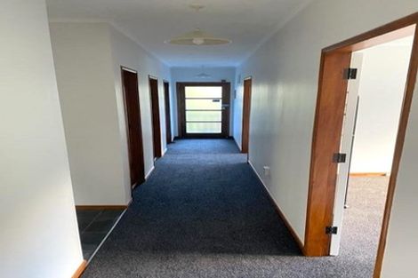 Photo of property in 18 Blackbridge Road, Wadestown, Wellington, 6012