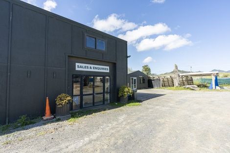 Photo of property in 35 Pataua Road South, Parua Bay, Onerahi, 0192