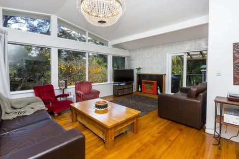 Photo of property in 54 Chatsworth Road, Silverstream, Upper Hutt, 5019