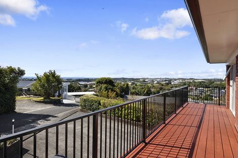 Photo of property in 8 Hillcrest Street, Glen Avon, New Plymouth, 4312