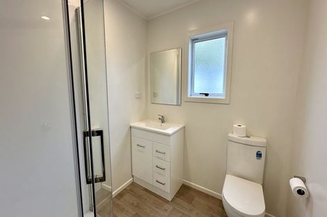 Photo of property in 22 Airdrie Road, Ranui, Auckland, 0612