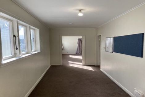 Photo of property in 1 Maarama Crescent, Aro Valley, Wellington, 6021
