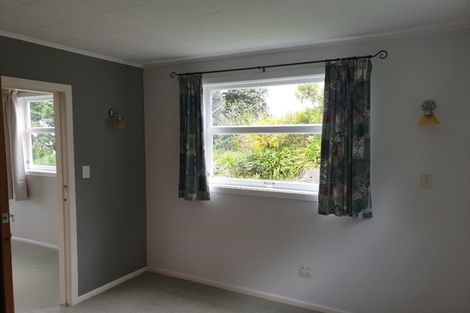 Photo of property in 29 Magnolia Grove, Maungaraki, Lower Hutt, 5010