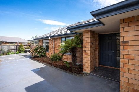 Photo of property in 18 Mollymawk Place, Woolston, Christchurch, 8023