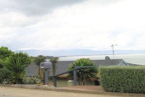 Photo of property in 38 Hamurana Road, Omokoroa, 3114