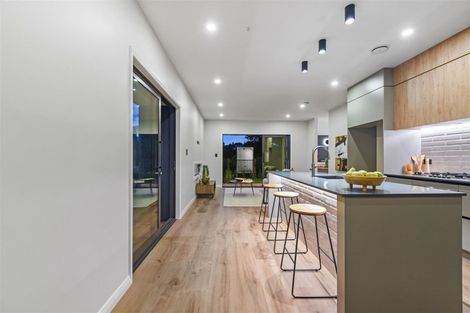 Photo of property in 1/64 Banbury Crescent, Fairfield, Hamilton, 3214