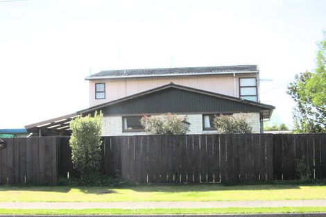 Photo of property in 34 Mckee Avenue, Fenton Park, Rotorua, 3010