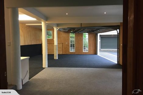 Photo of property in 2/158 Breaker Bay Road, Breaker Bay, Wellington, 6022