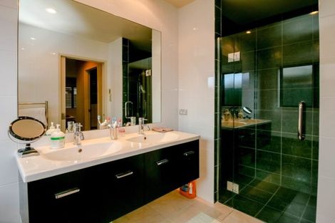 Photo of property in 30 Pacific Avenue, Poraiti, Napier, 4112