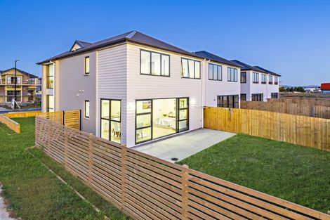 Photo of property in 8 Hollowout Street, Takanini, 2112