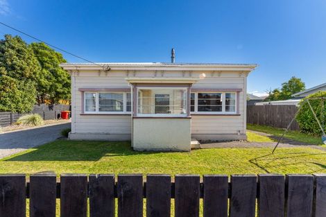 Photo of property in 48 Sedcole Street, Pahiatua, 4910