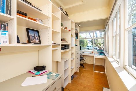 Photo of property in 17 Royal Terrace, Sandringham, Auckland, 1025