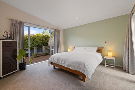 Photo of property in 5 Emerald Lane, Cashmere, Christchurch, 8022