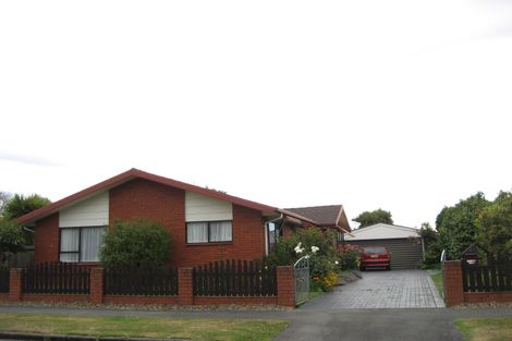 Photo of property in 49 Waratah Street, Avondale, Christchurch, 8061