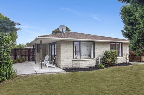 Photo of property in 54b Aorangi Road, Bryndwr, Christchurch, 8053
