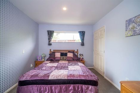 Photo of property in 8 Clotilda Place, Bishopdale, Christchurch, 8053