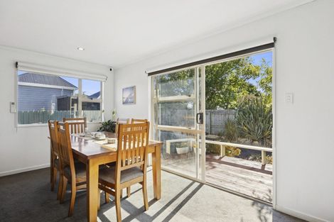 Photo of property in 22a Lochend Street, Musselburgh, Dunedin, 9013