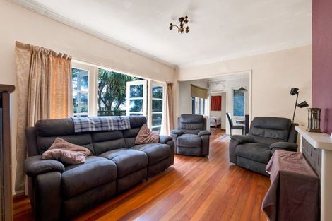 Photo of property in 9 Havelock Place, Blagdon, New Plymouth, 4310