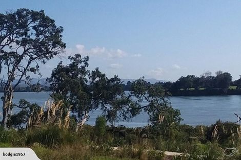 Photo of property in 59 Tahuna Minhinnick Drive, Glenbrook, 2681