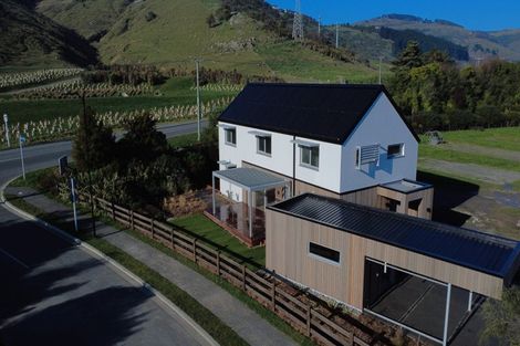 Photo of property in 1 Kahika Lane, Westmorland, Christchurch, 8025