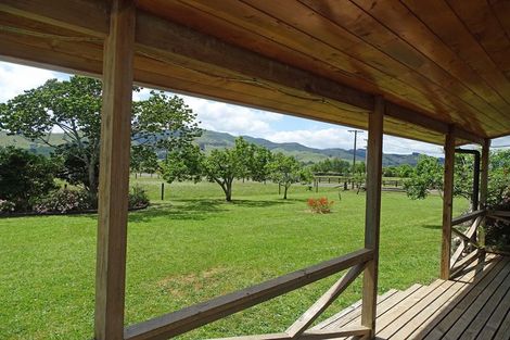 Photo of property in 114 Hubbard Road, Paeroa, 3674