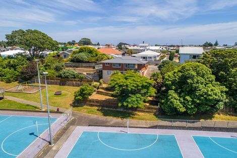 Photo of property in 9b Normanby Street, Fitzroy, New Plymouth, 4312