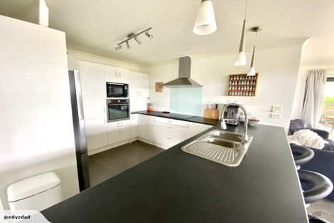 Photo of property in 16 Tokerau Crescent, Pukekohe, 2120