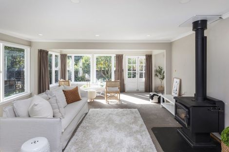 Photo of property in 39 Hurunui Street, Cracroft, Christchurch, 8025