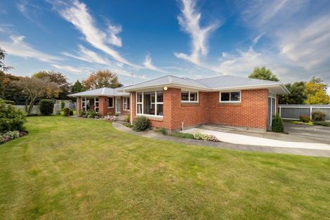 Photo of property in 16 Middle Road, Allenton, Ashburton, 7700