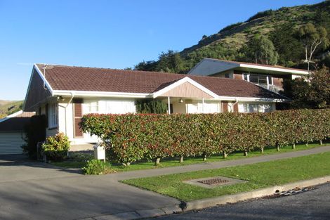 Photo of property in 5 Dalefield Drive, Cashmere, Christchurch, 8022