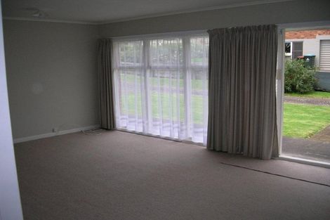 Photo of property in 1/39 Tawhiri Road, One Tree Hill, Auckland, 1061