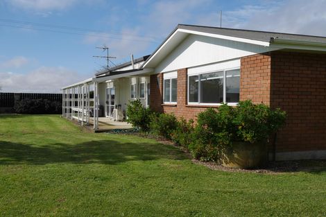 Photo of property in 28 Union Road, Howick, Auckland, 2014
