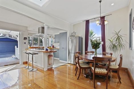 Photo of property in 27 Studholme Street, Somerfield, Christchurch, 8024