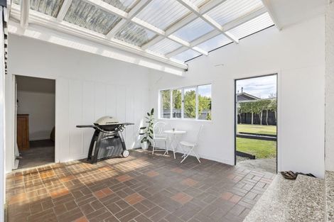 Photo of property in 282 Tremaine Avenue, Takaro, Palmerston North, 4412