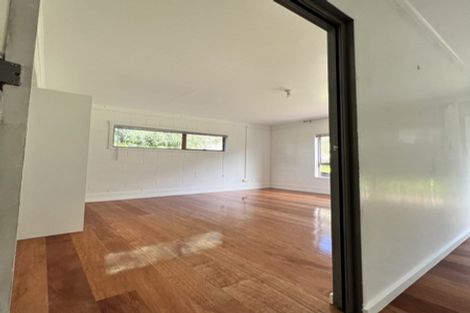 Photo of property in 349 Triangle Road, Massey, Auckland, 0614