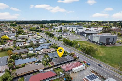 Photo of property in 287 Burwood Road, Burwood, Christchurch, 8083